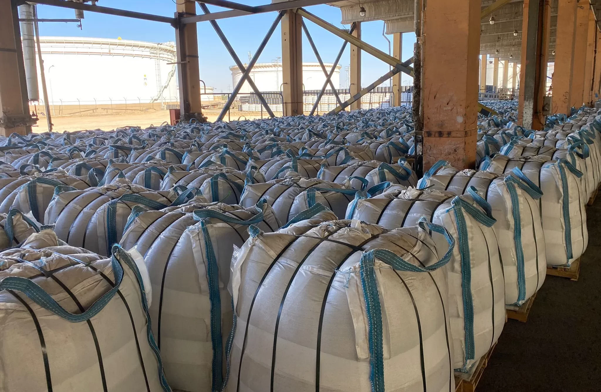 BITUMEN 60/70 IN 1 MT JUMBO BAG WITHOUT CAGE AND PALLET: 