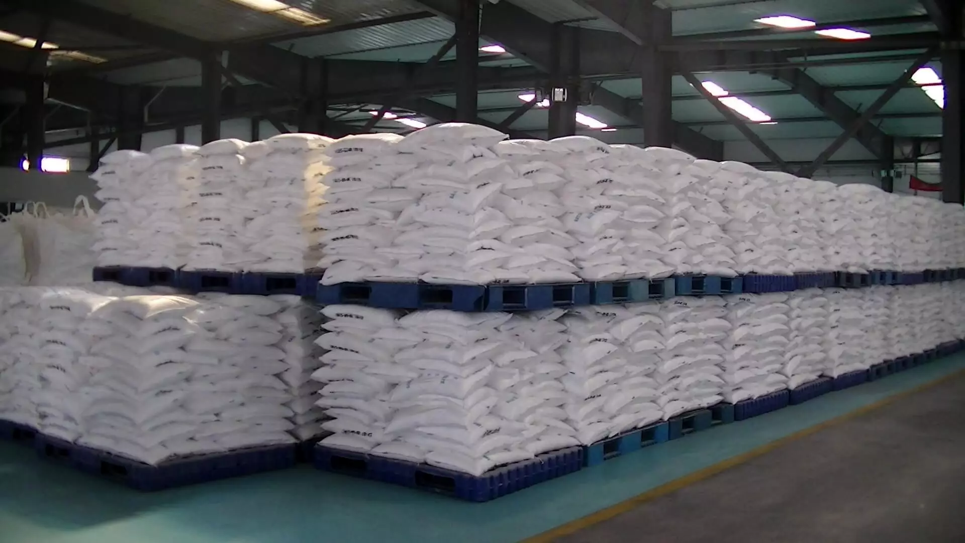 Soda ash supplier