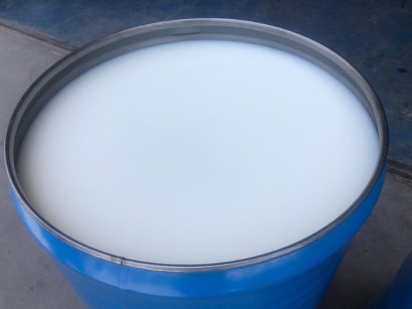 Supplier of White Petroleum Jelly (White Vaseline) From Dubai, Iran and Turkey